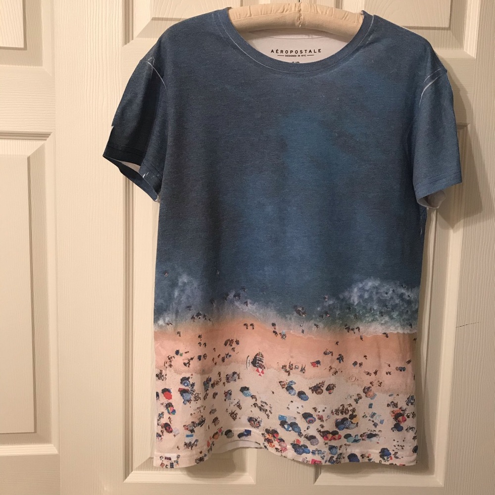 Aeropostale Beach Scene Summer T-shirt size  Small
